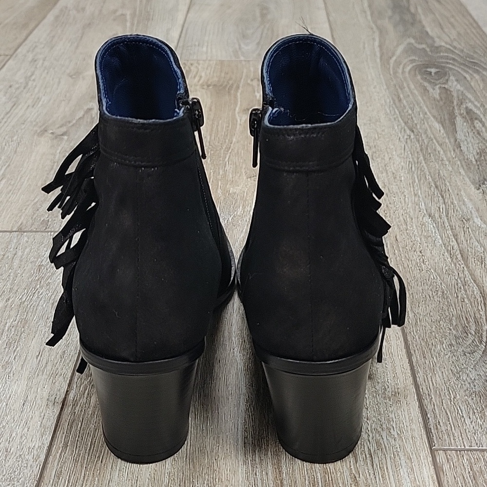 Valentina Rangoni Size 6 1/2 Black Suede Fringe Bootie - Picture 8 of 11